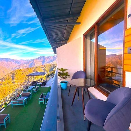 Living On The Edge A Luxury Stay Мусори Екстериор снимка