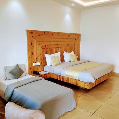 Living On The Edge A Luxury Stay Мусори Екстериор снимка