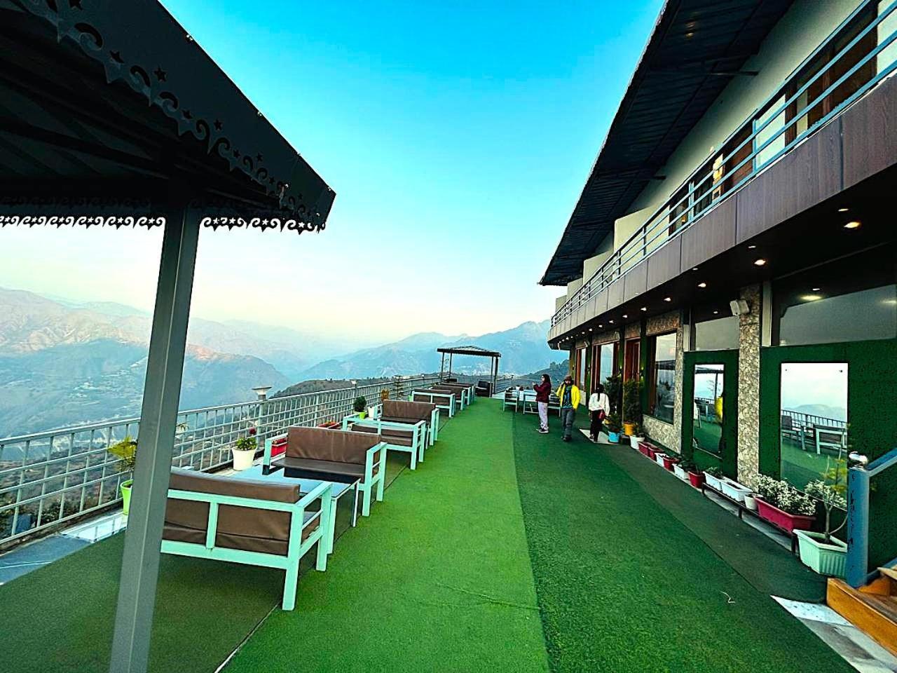 Living On The Edge A Luxury Stay Мусори Екстериор снимка