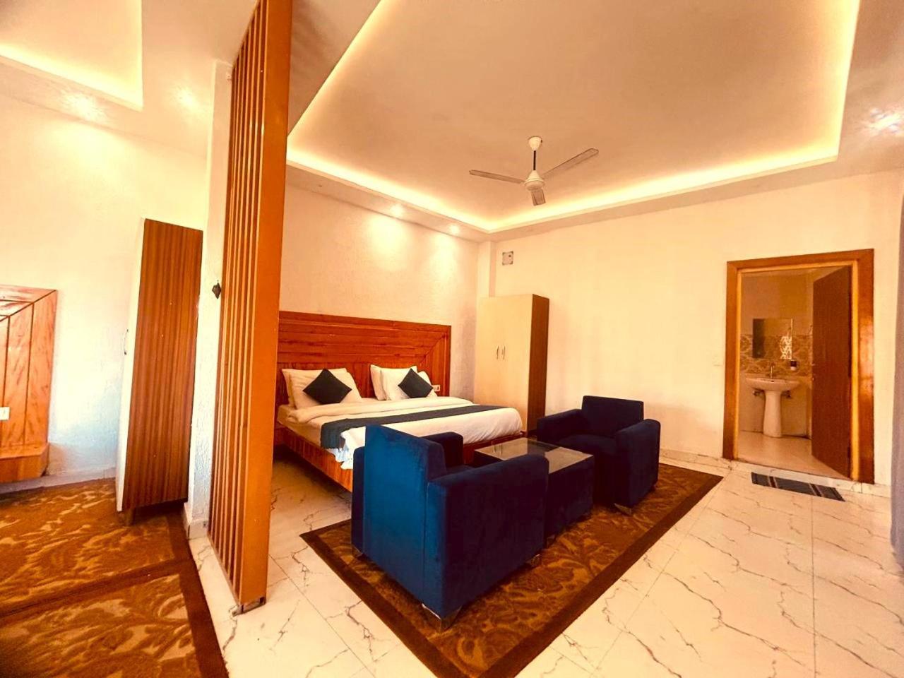 Living On The Edge A Luxury Stay Мусори Екстериор снимка