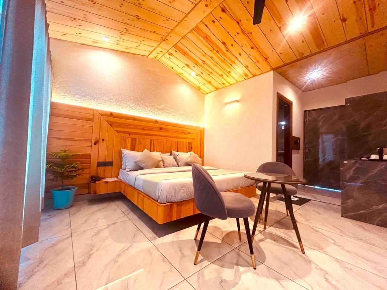 Living On The Edge A Luxury Stay Мусори Екстериор снимка